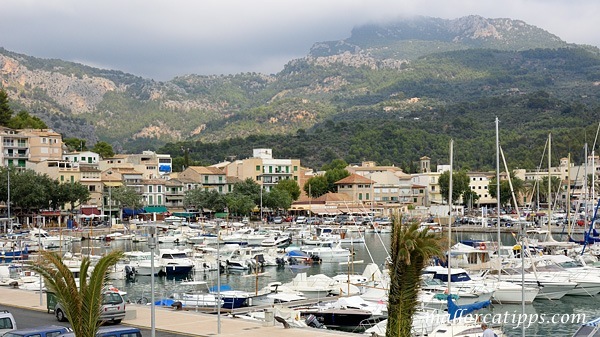 Port de Sóller – Am Fuße der Serra de Tramuntana Port de Sóller – Am Fuße der Serra de Tramuntana